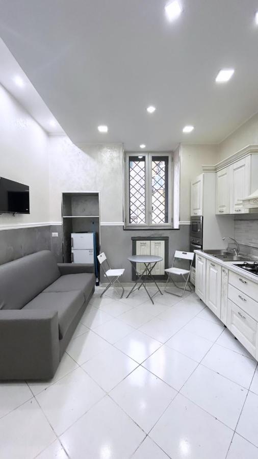 Da Concettina House Apartment Napoli Bagian luar foto