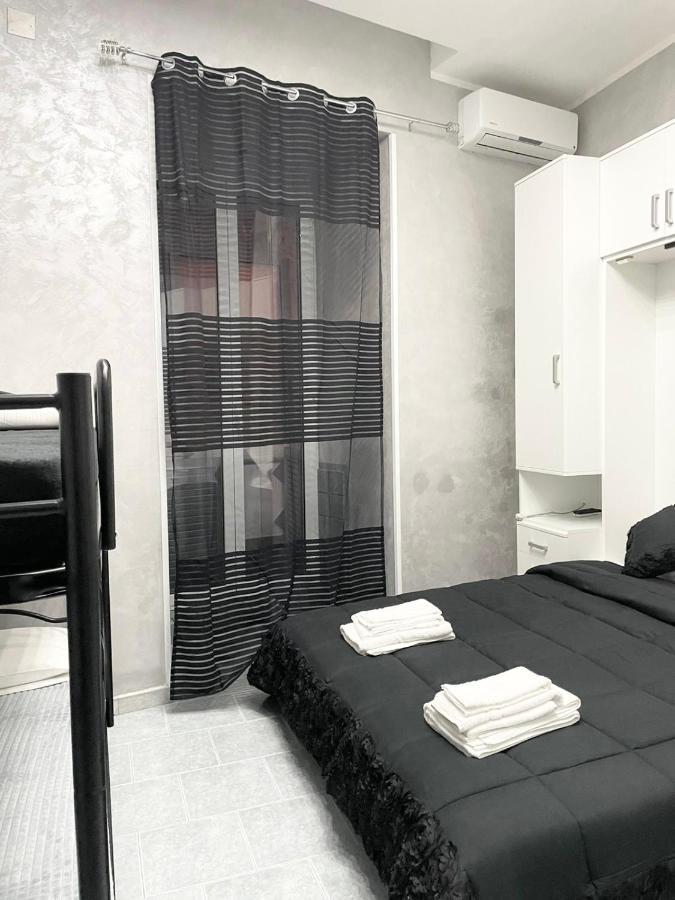 Da Concettina House Apartment Napoli Bagian luar foto
