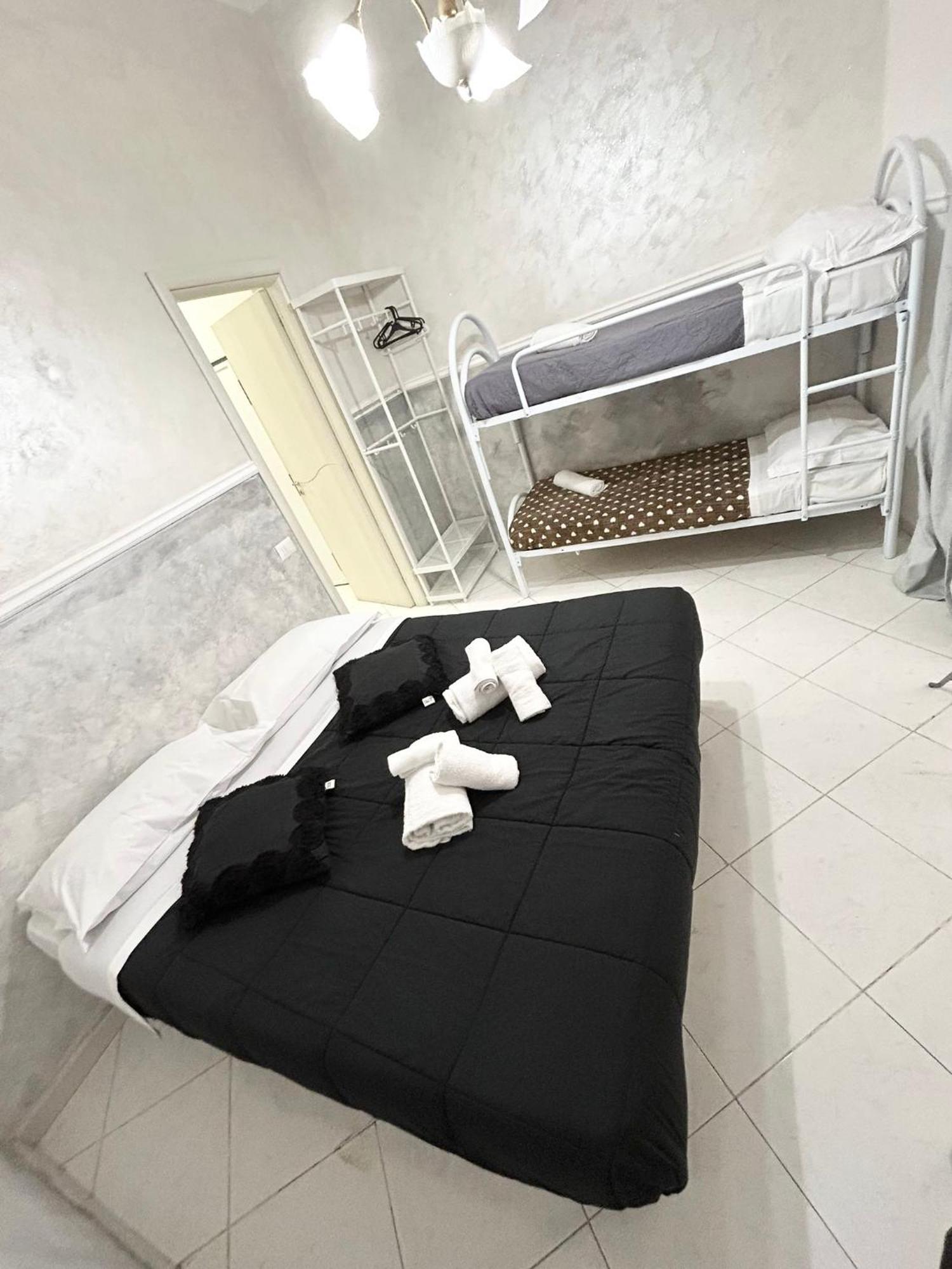 Da Concettina House Apartment Napoli Bagian luar foto