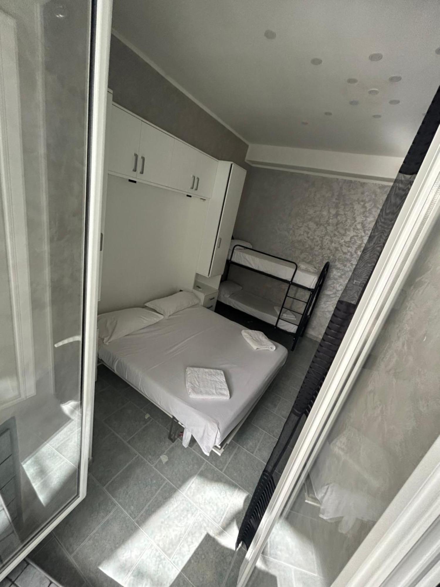 Da Concettina House Apartment Napoli Bagian luar foto