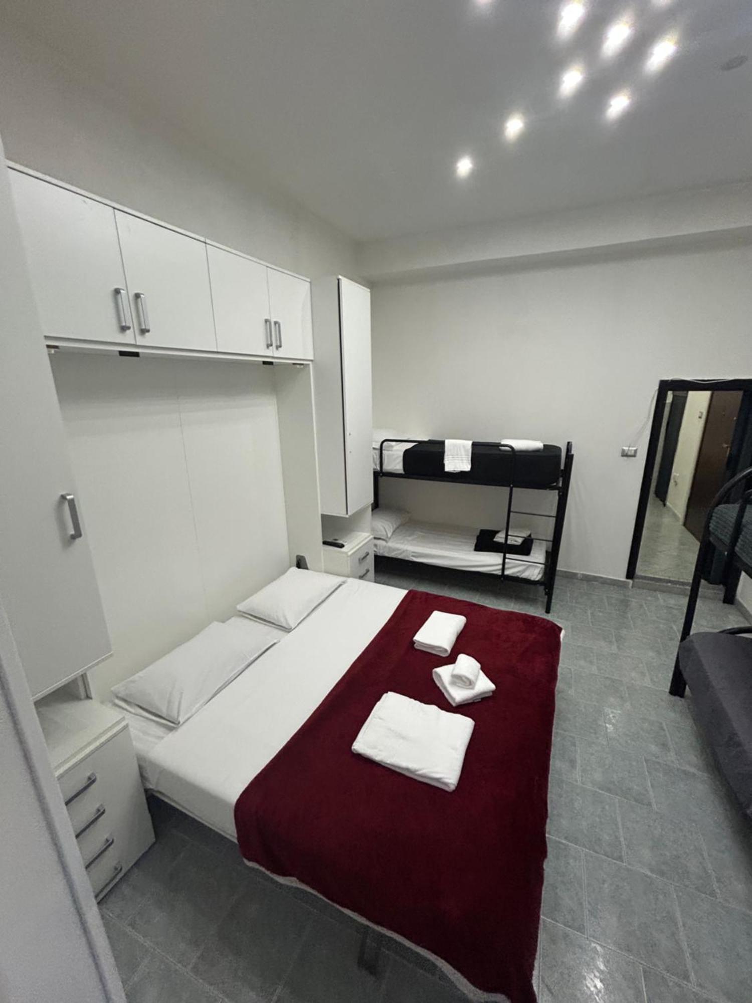 Da Concettina House Apartment Napoli Bagian luar foto