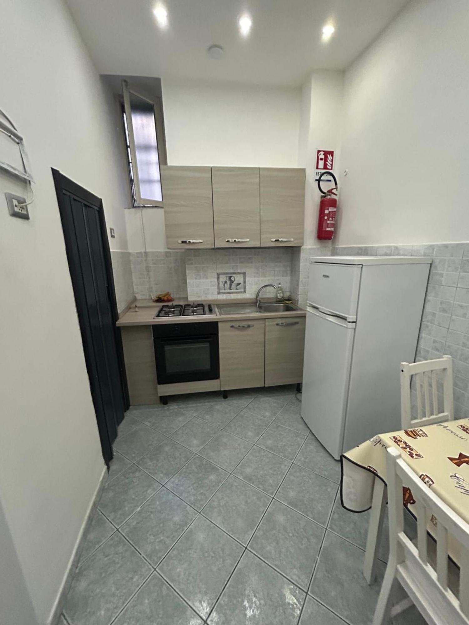 Da Concettina House Apartment Napoli Bagian luar foto