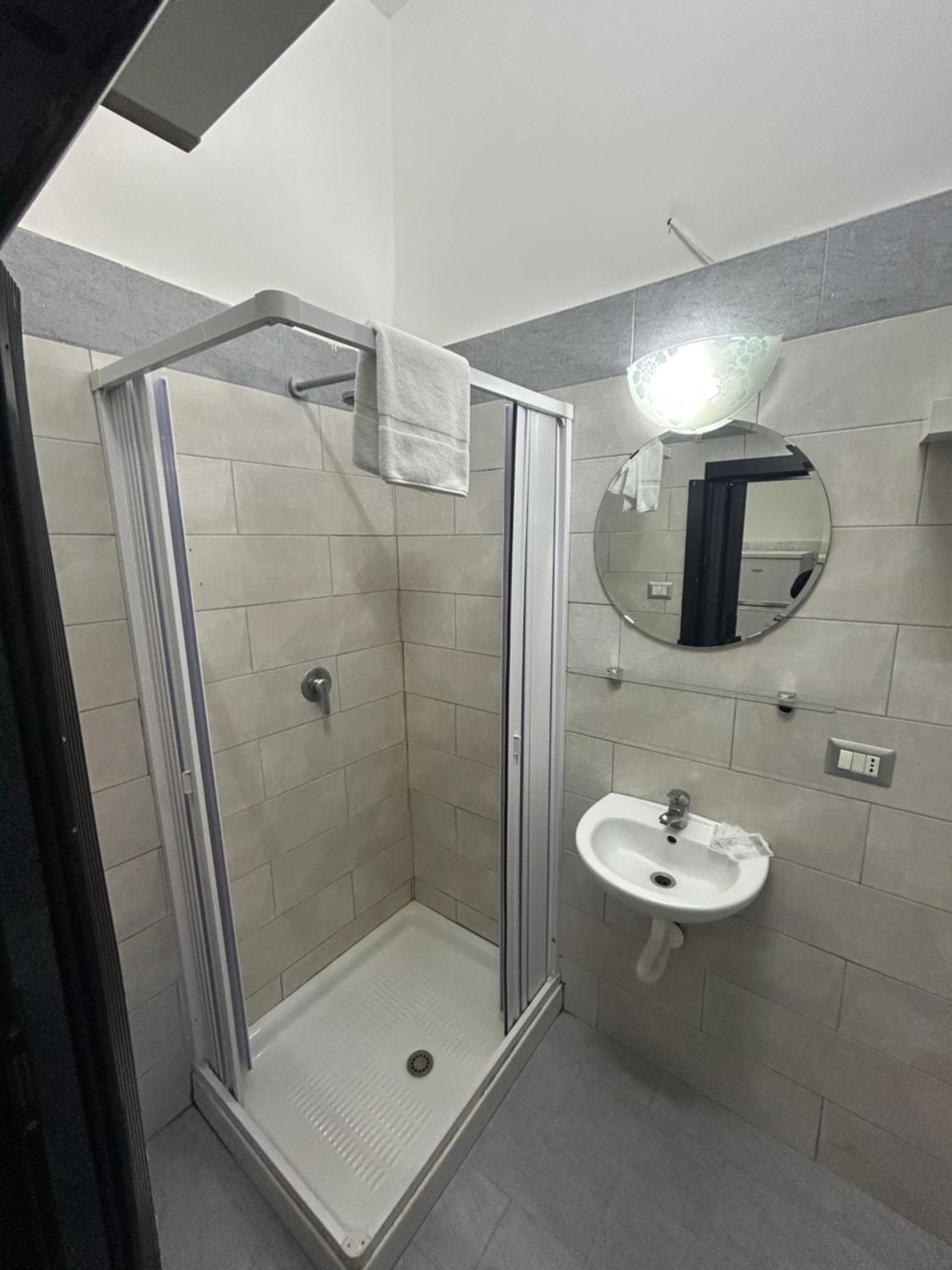 Da Concettina House Apartment Napoli Bagian luar foto